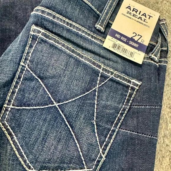 Ariat Blue Boot Cut Jeans with Vintage Fading - Picture 5 of 6